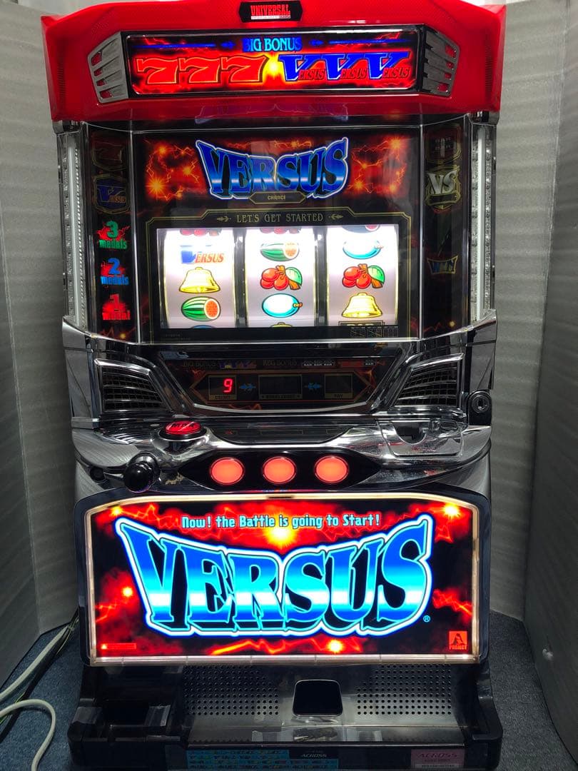 y*i様 ⚠︎説明文必読⚠︎ パチスロ　バーサスSE　実機+鍵等付属品(送料込)