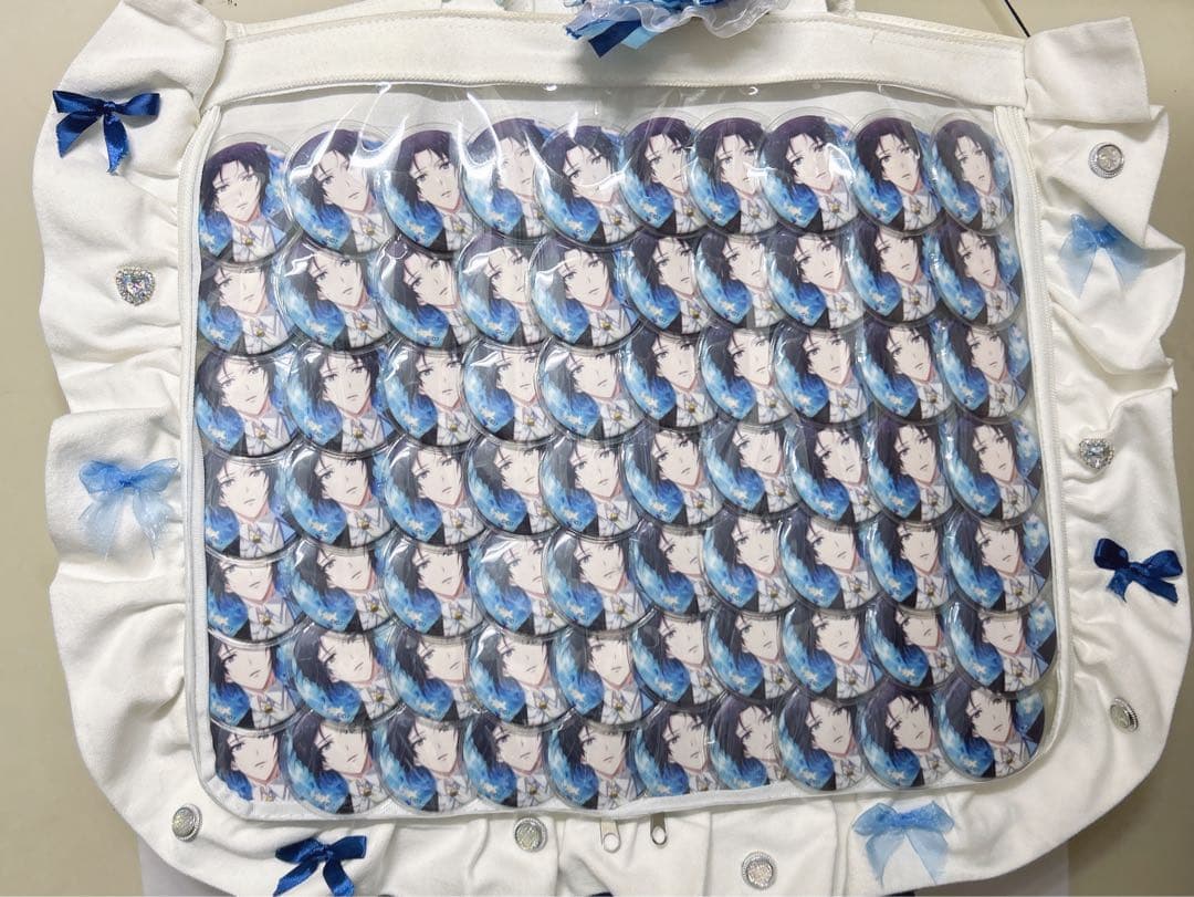 おまけつき】和泉一織 缶バッジ 80個 痛バ - メルカリ