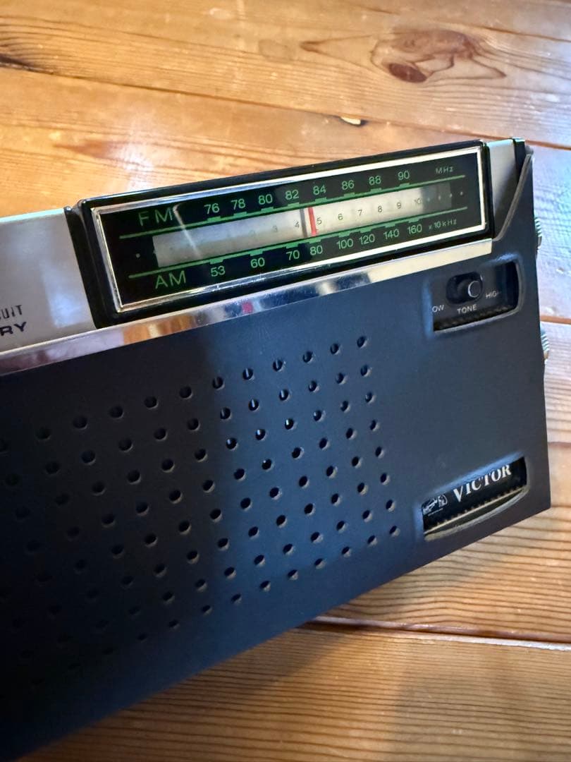 ラジオ ビクター F 50 昭和レトロ アンティーク 現存品 FM AM OK