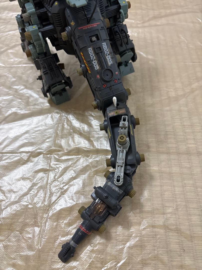 ゾイド ウルトラザウルス 昭和 初代（ジャンク品） - メルカリ