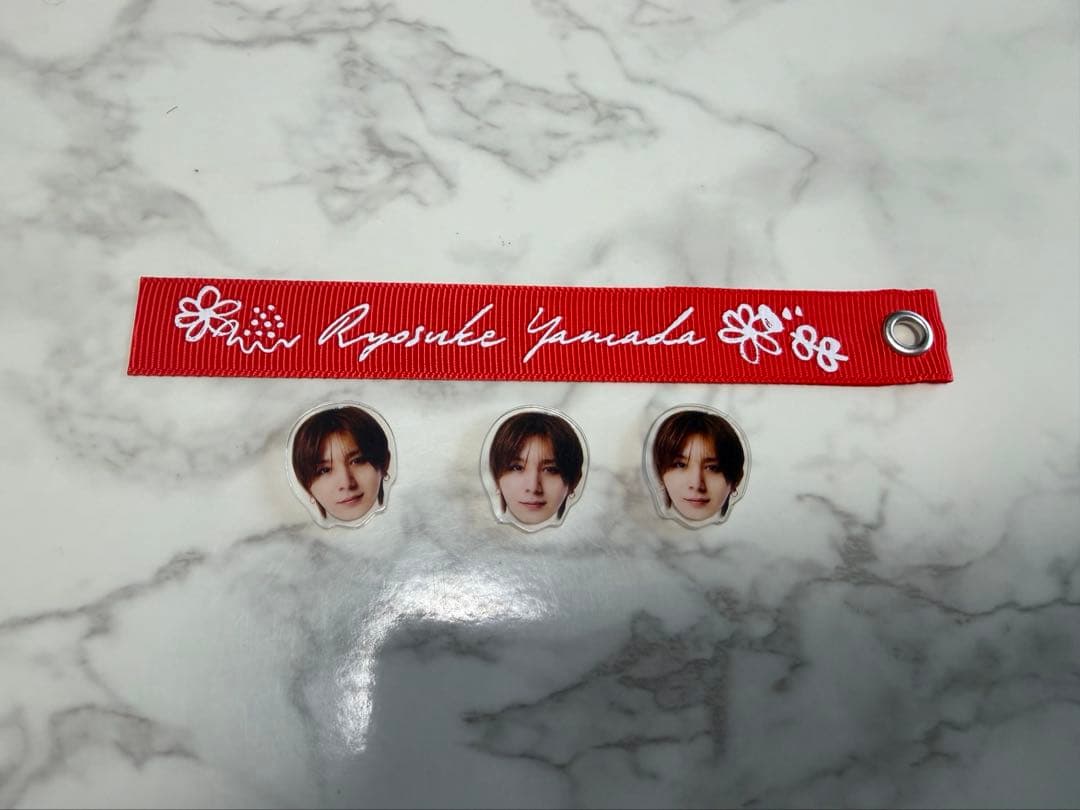 Hey!Say!JUMP 山田涼介 ハニカミ アクリルチップ リボン 特典 - メルカリ