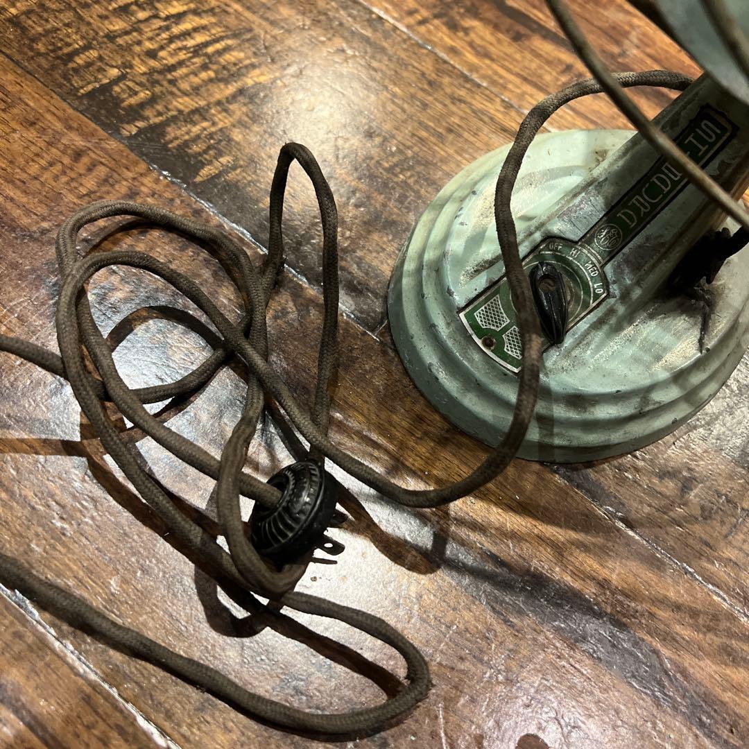 芝浦 レトロ グレー 扇風機 4枚羽根 最終値下げ - メルカリ