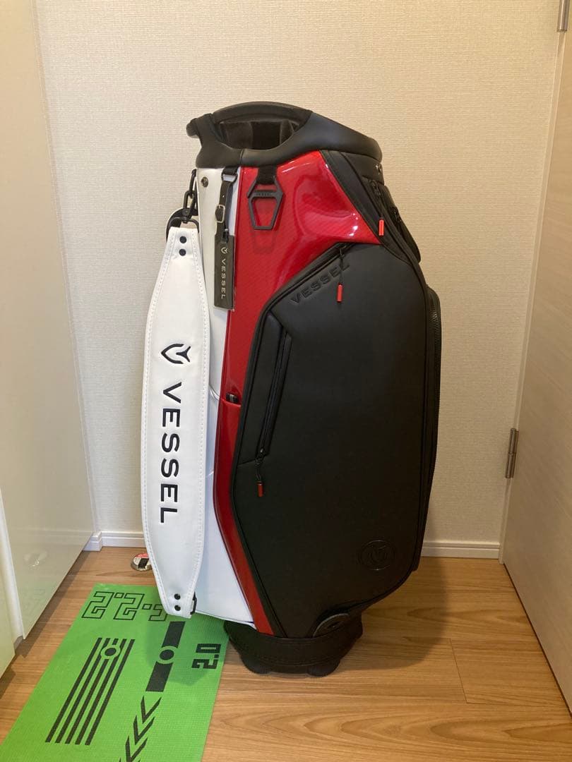 メロンさん:ヴェゼル　VESSEL LUX7 JP キャディバッグ VESSEL ベゼル 正規品 LUX 7 JP 2.0 ラックス セブン キャディバッグ