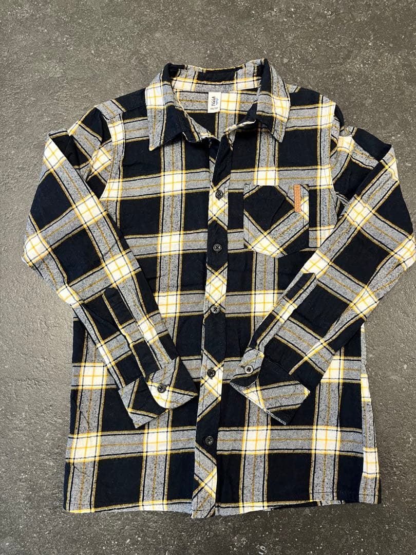 美品】Ersting's Familyチェック柄 長袖シャツ 146/152 - メルカリ