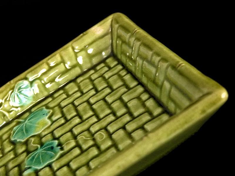 珉平焼 淡路焼 蔦図に網代の図 手塩皿 角皿 2枚