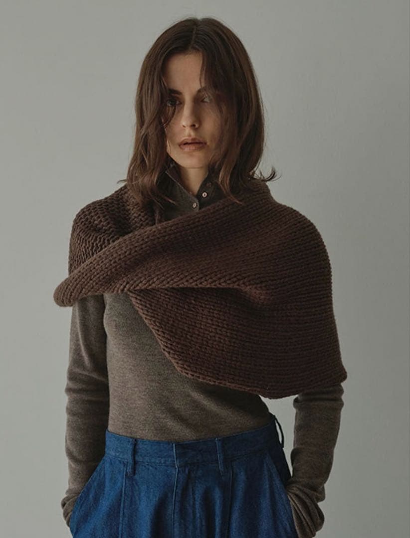 Etretokyo バルキーヤーンハンドニットスヌード ブラウン バルキーヤーンハンドニットスヌード(F BLUE): グッズ │ ETRE TOKYO