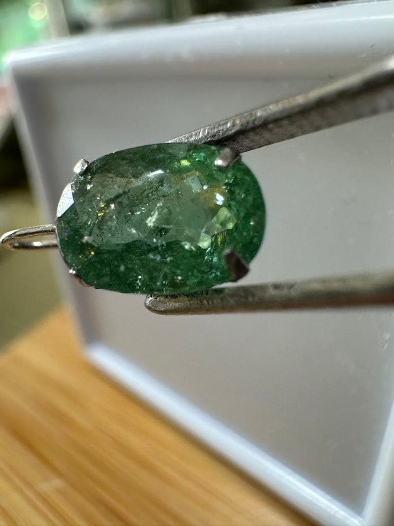 パライバトルマリンペンダントヘッド　モザンビーク産　1.56ct