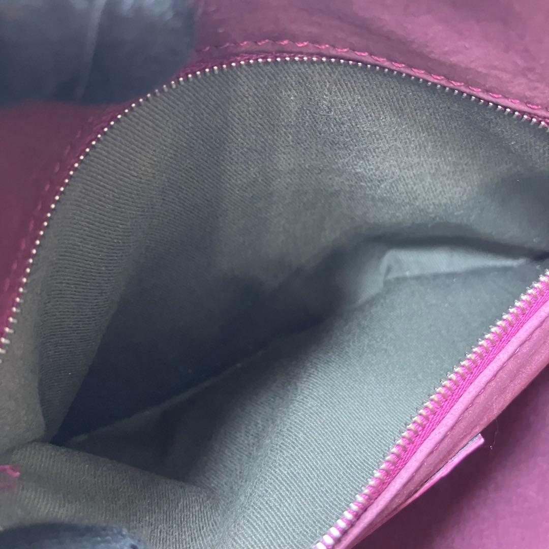 美品✨ヒロフ 現行モデル ヴィータ シボ革 Hロゴ ショルダーバッグ