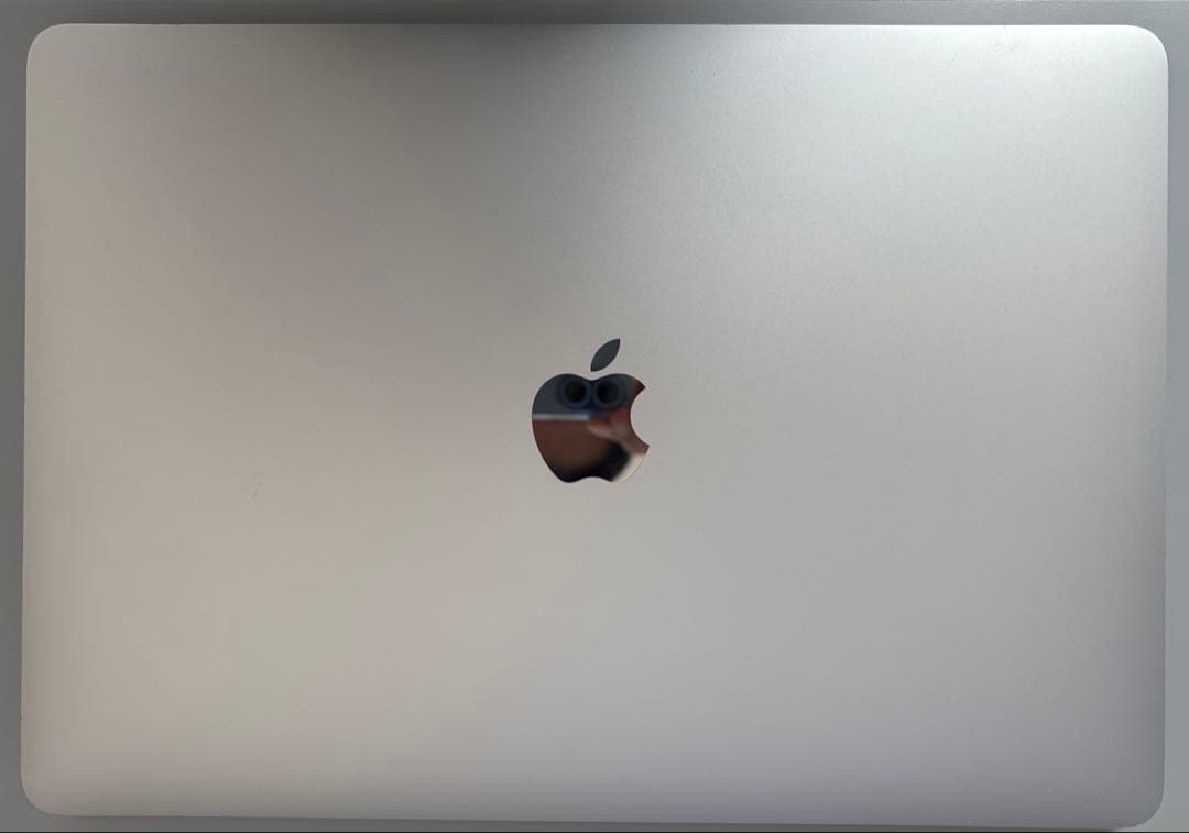 MacBook Pro i5 2.0GHz 13インチ2020 1TB 32GB