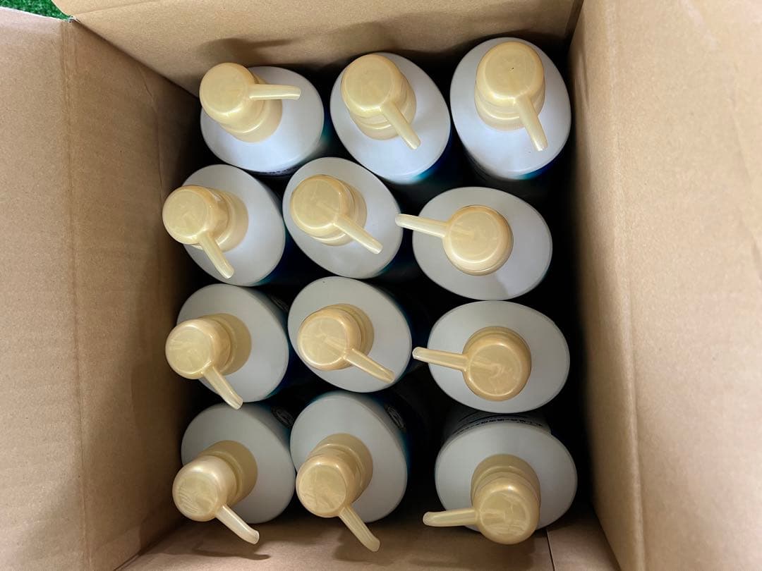 バウンシアホワイトソープの香500mLポンプ付き12個/エアリーブーケの香12個