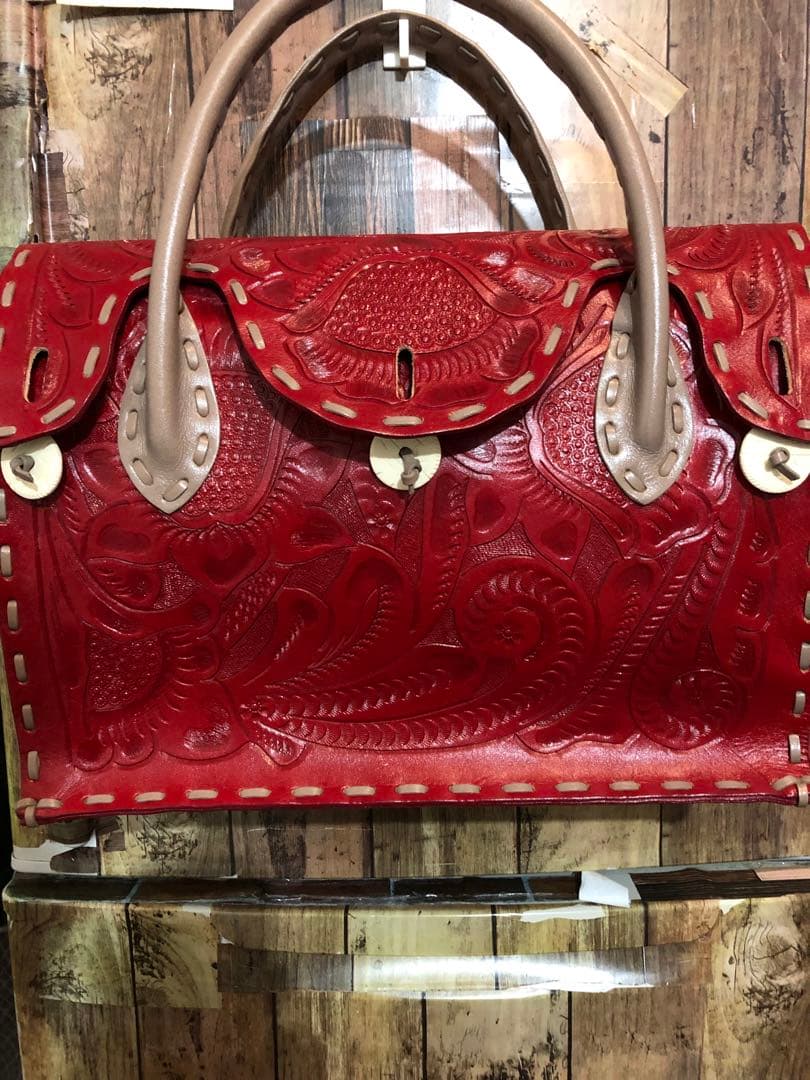 k*様 未使用品　カービングトライブス　M 楽天市場】☆GRACE CONTINENTAL グレースコンチネンタル Maestra M