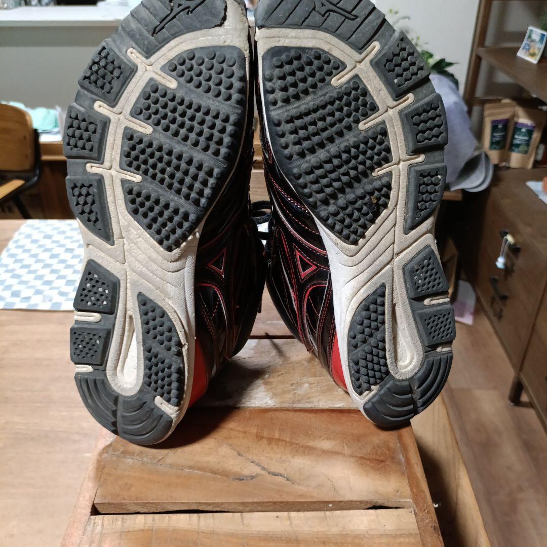 28cmミズノプロ 野球アップシューズ 黒/赤 トレーニングシューズ