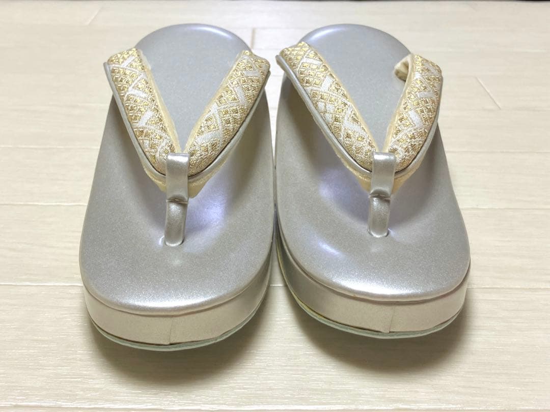 《未使用》沙織ブランド　草履バッグセット　フォーマル　バールトーン加工　Lサイズ