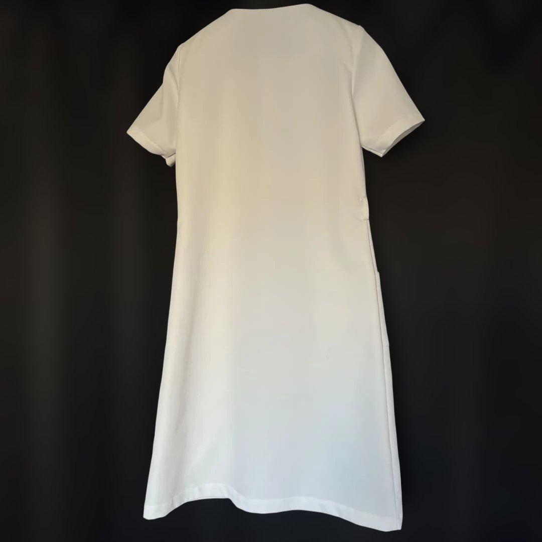 廃盤 看護師白衣 ワンピース白衣HANAEMORI 白衣 Mサイズ - メルカリ