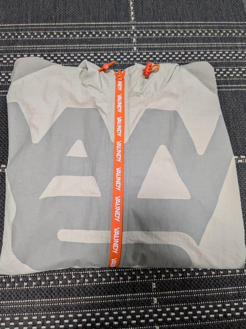 Vaundy VAWS Logo Jumper Mサイズ ジャンパー - メルカリ