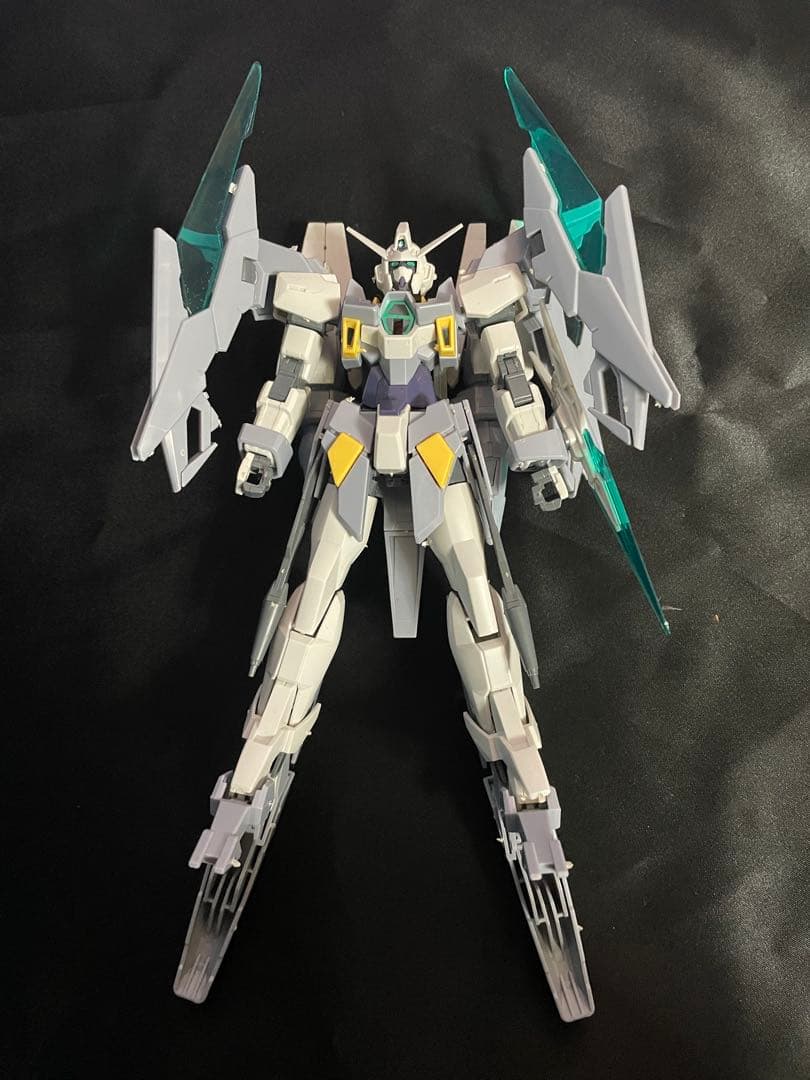 MG、HG ビルド系ガンプラ 素組み (1部塗装あり) - メルカリ