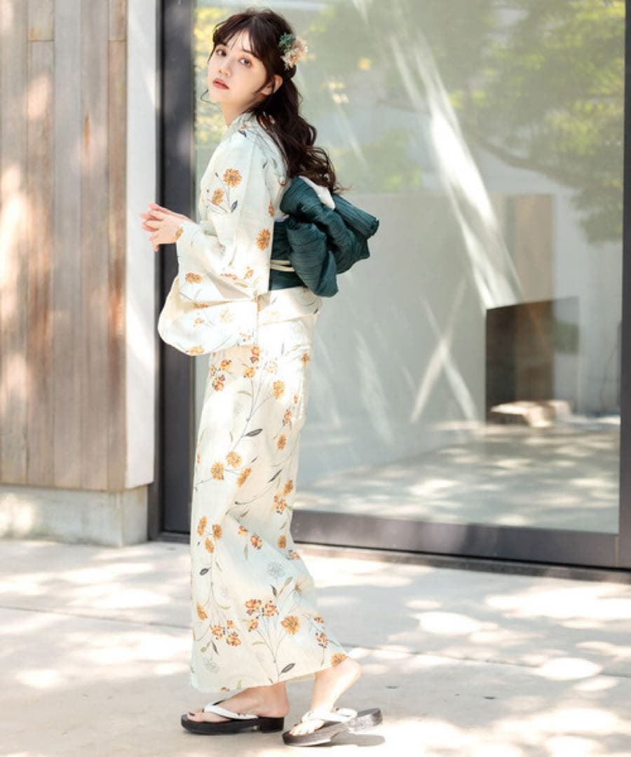 浴衣セット　新品　未開封　Dita オトナ浴衣　蒲公英色の花あそび