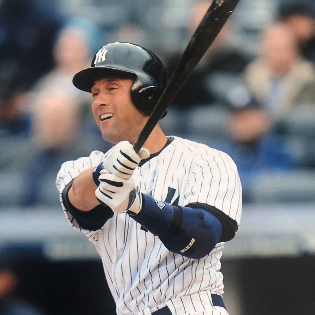 SALE】MLB デレク・ジーター 直筆サイン ヤンキース - メルカリ