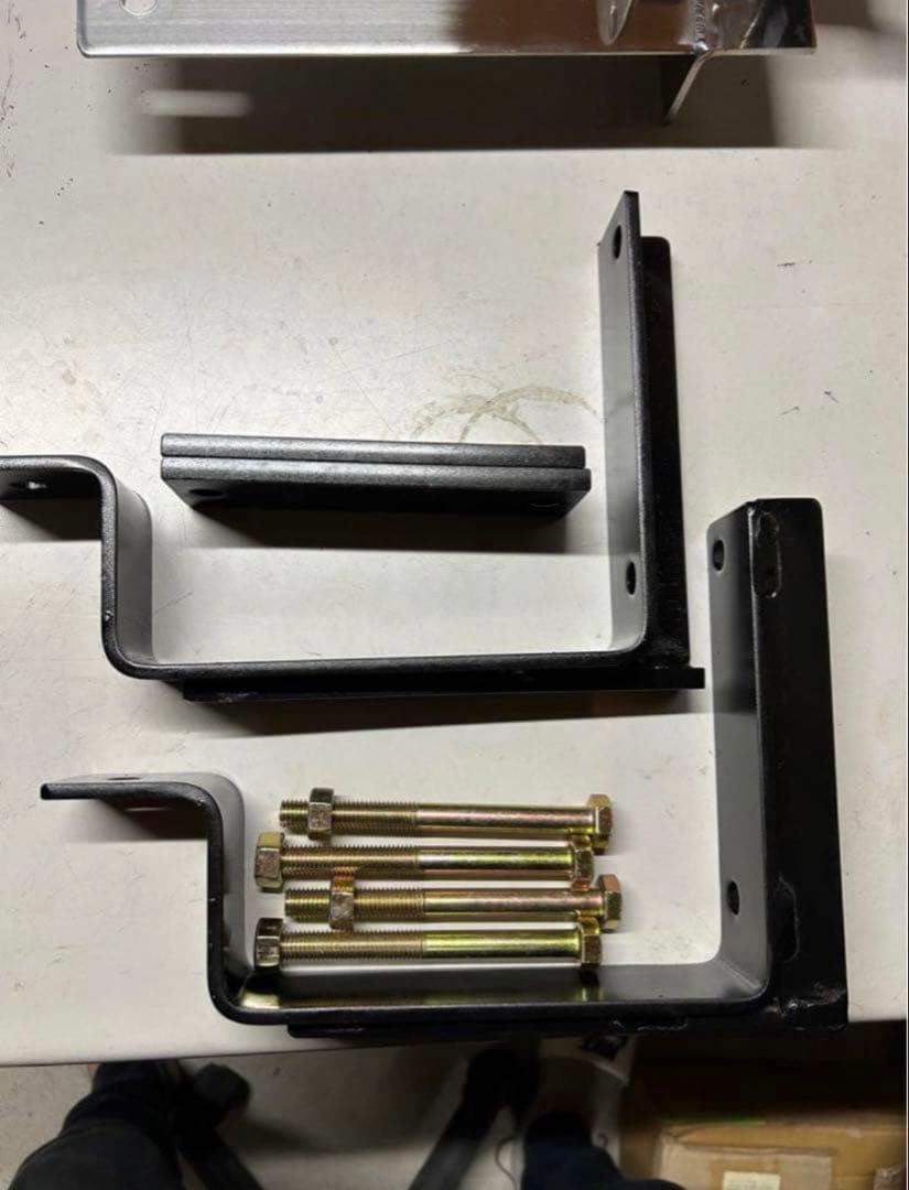 17プロフィア用フォグランプステーリップHI用 - メルカリ