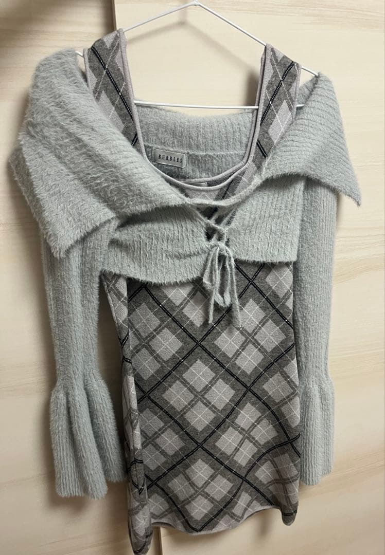 BUBBLES レースアップニットワンピース M - メルカリ