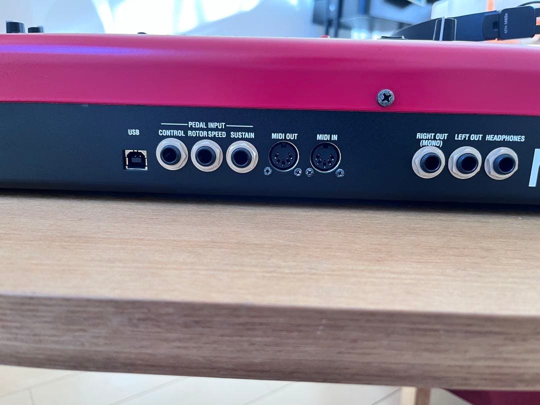 Clavia Nord Electro2 73(純正ケース付)美品 動作良好の通販はau PAY