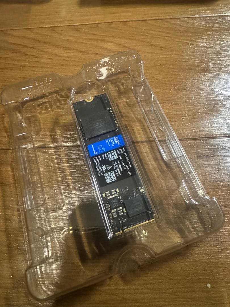 は*け様 WD Blue SN5000 NVMe SSD 2TB M.2 ケース - メルカリ