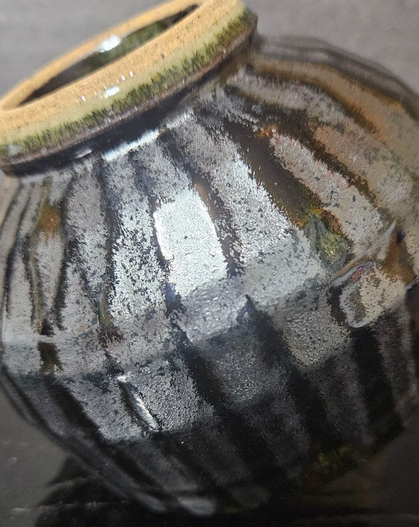 茶人未使用品！放出品❗】益子焼 関澤武 鉄釉 刷毛打文様 抹茶茶碗 共