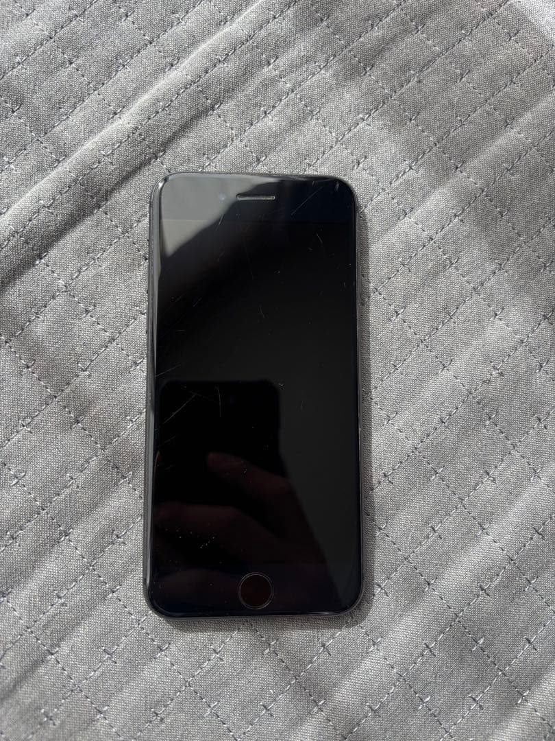 Apple iPhone 8 スペースグレー 本体 iPhone 8 256GB スペースグレイAランク｜中古スマホ・タブレットの公式