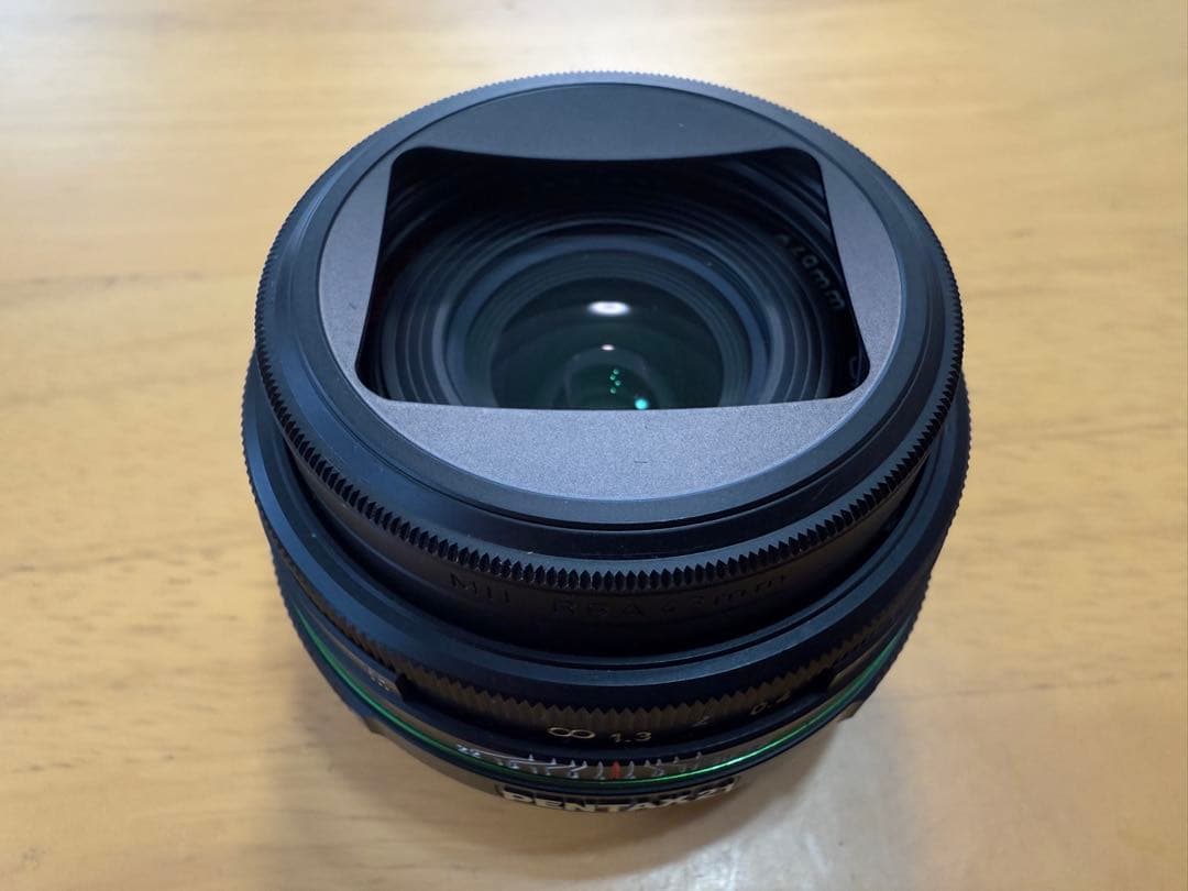 【極上品】smc PENTAX DA21mmF3.2AL Limited ペンタックス HD PENTAX-DA 21mmF3.2AL Limited [シルバー] 価格比較
