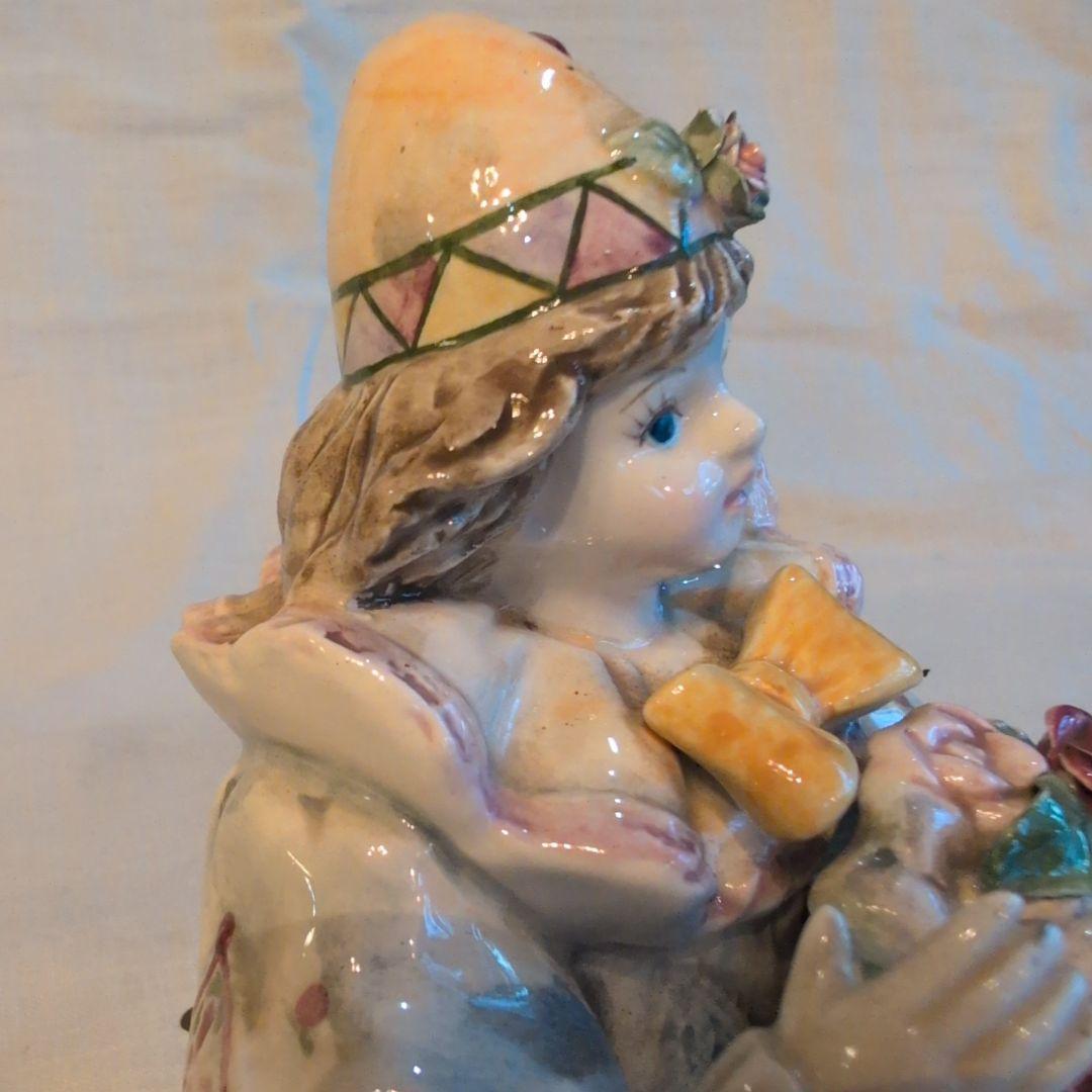 陶器のオルゴール人形 イエスタディ 高さ15cm