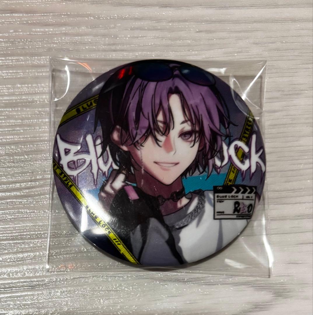 ブルーロック 御影玲王 缶バッジ - メルカリ