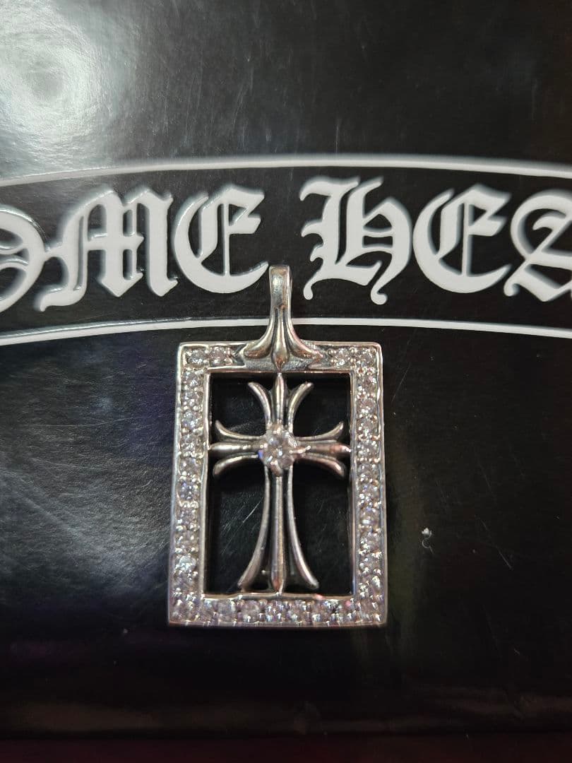 クロムハーツ フレームドオープン ベビーファット チャーム クロムハーツ フレームド オープン ベビー ファット チャーム / CHROME