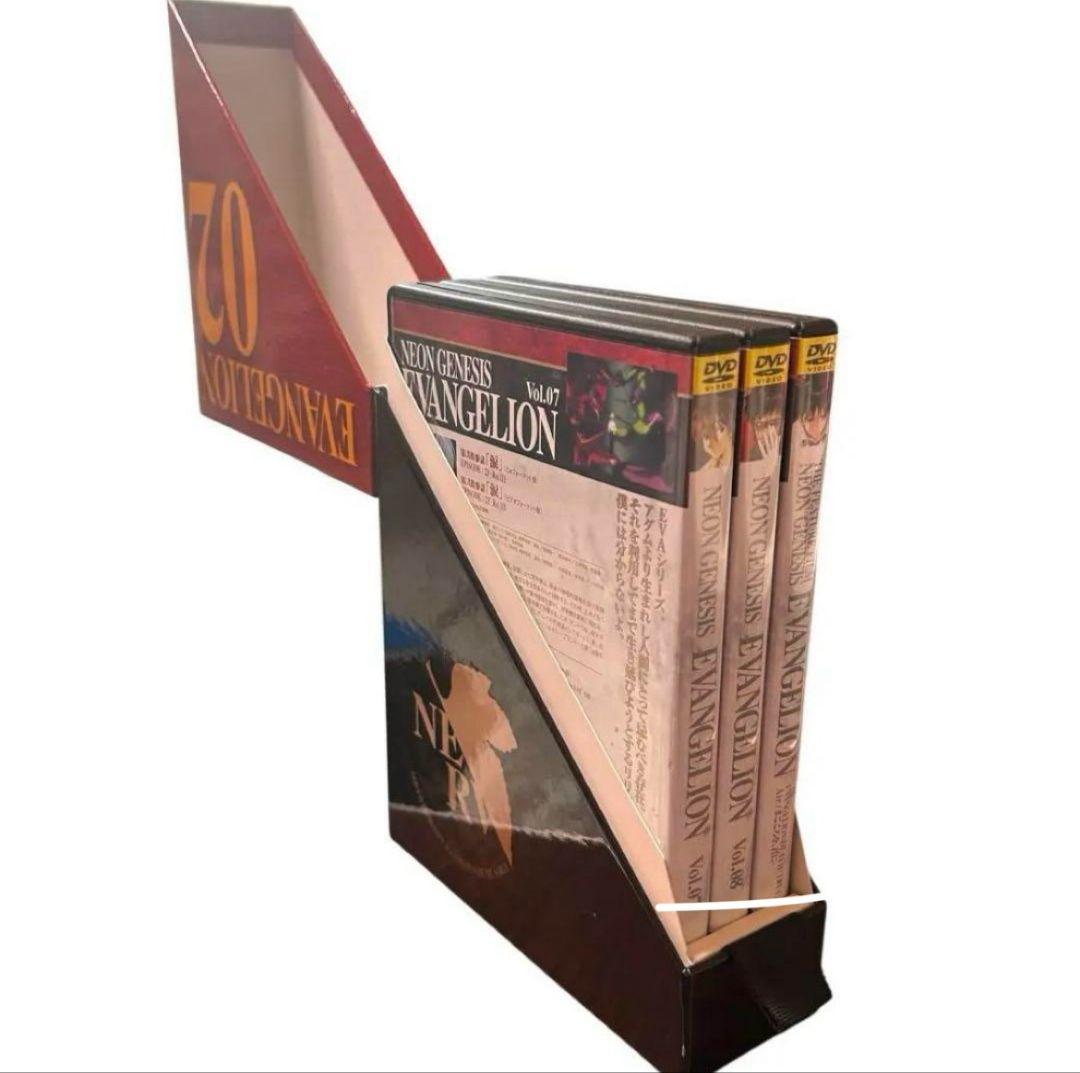 【中古】アニメDVD 新世紀エヴァンゲリオンDVDボックス《日テレ限定版》