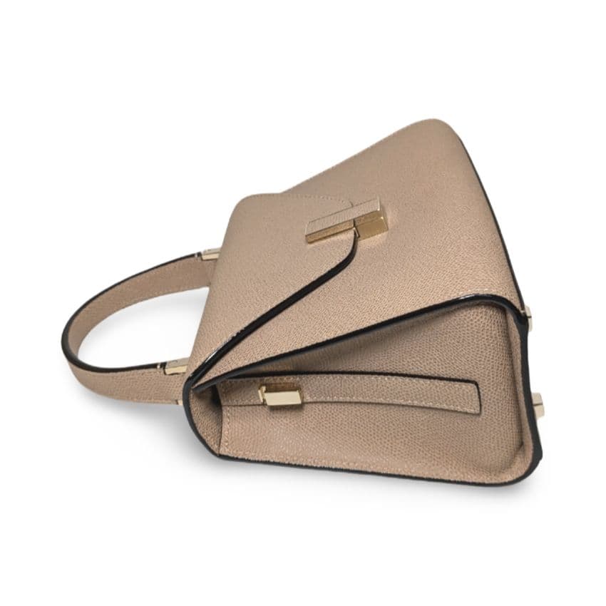 なこ様【極美品】定価59万円Valextra イジィデミニ 2wayバッグ - メルカリ