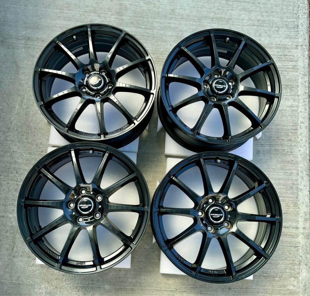 シュナイダー スタッグ 18インチ アルミホイール 4本セット ノア