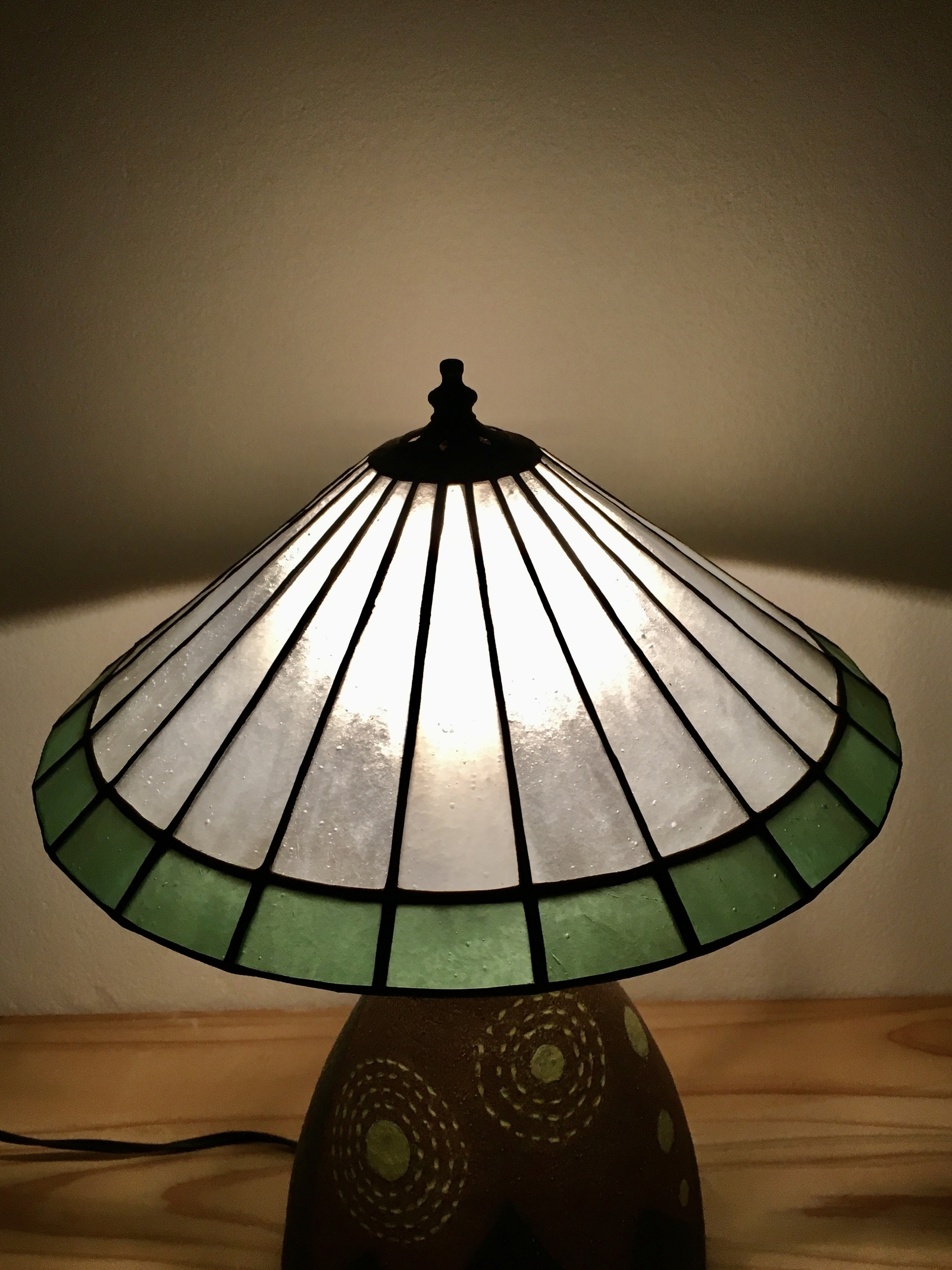 一点物】間接照明 ステンドグラス 陶器 スタンドランプ 和 山 月