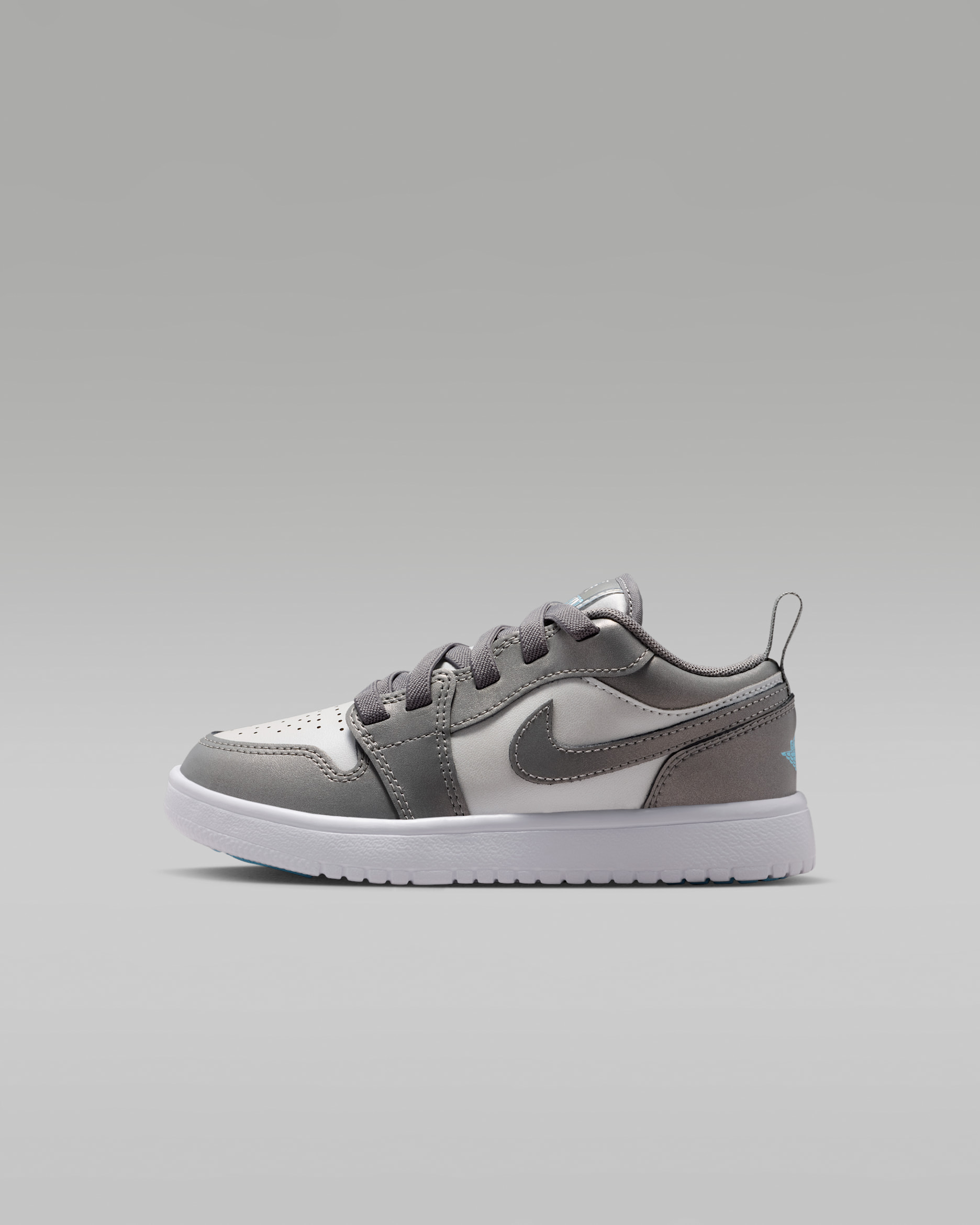 NIKE公式】ジョーダン 1 LOW ALT SE リトルキッズシューズ.オンライン