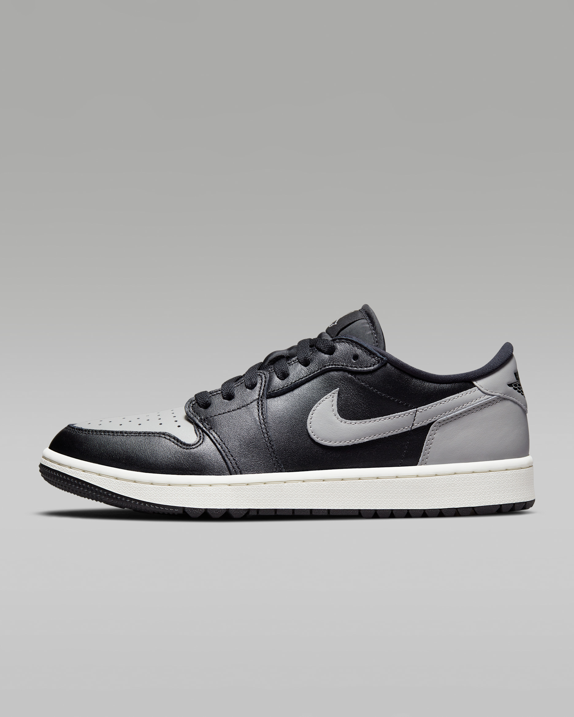 Air Jordan 1 Low G Golf Shoes. Nike JP