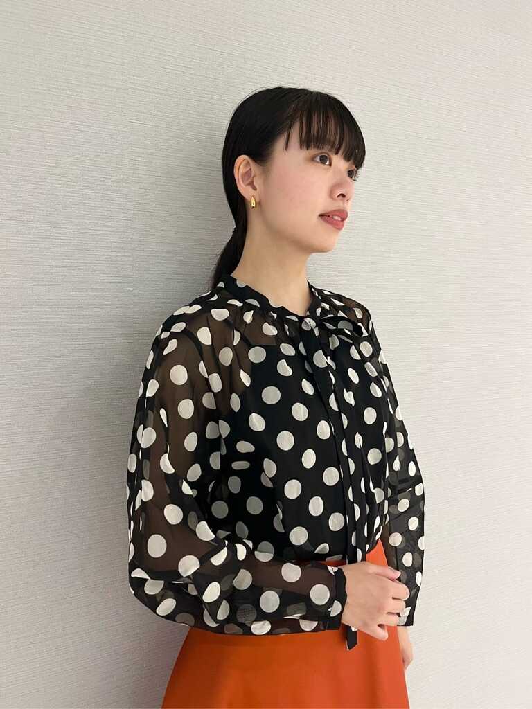 STAFF'S RECOMMEND - New Arrival Tops - | トゥモローランド 公式通販