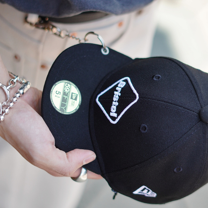 FCRB（エフシーレアルブリストル）＞キャップポーチ / スタッフブログ