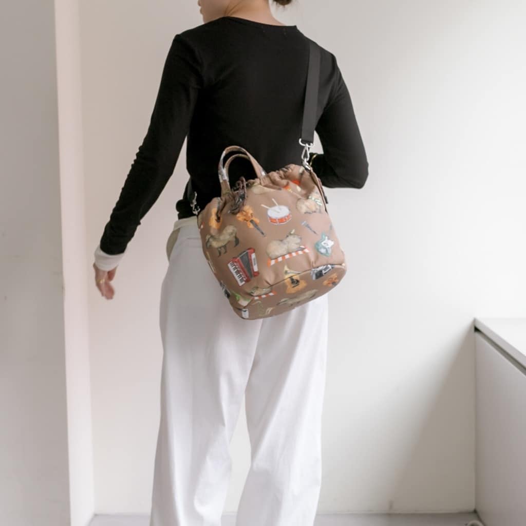 今回はカピバラ♫人気のsampoシリーズ♫ - ear PAPILLONNER