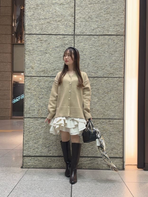 スタッフコーディネート】〈美香さんコラボ〉カーデ×ペプラムワンピSET