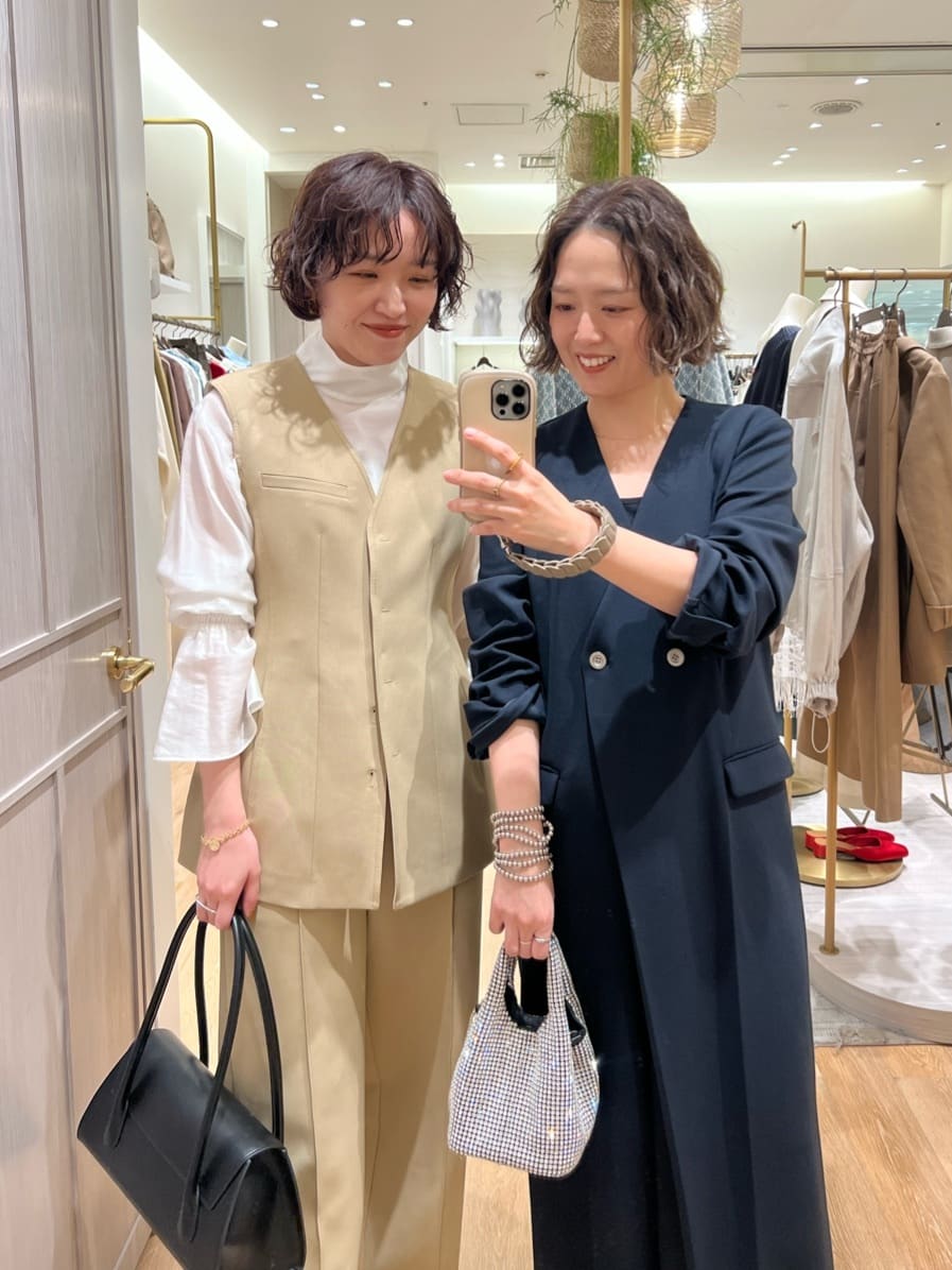 LOUNGEDRESS(ラウンジドレス)ルクア大阪店のくーさんのスタッフ