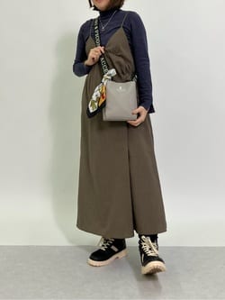 ピッコーネ アッチェッソーリ バンダナハンカチ付 牛革3層ショルダー