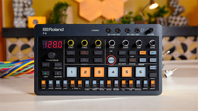 Roland - J-6 | Chord Synthesizer