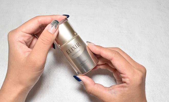 エリクシールアドバンスドスキンフィニッシャーの口コミ・使い方をレポ