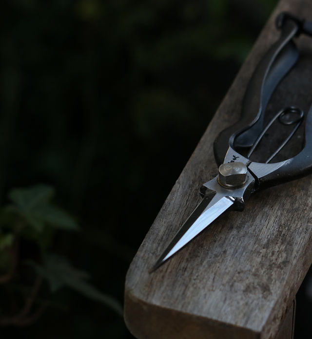 芽切鋏の通販なら株式会社 外山刃物 | 剪定鋏や植木鋏など刃物通販なら