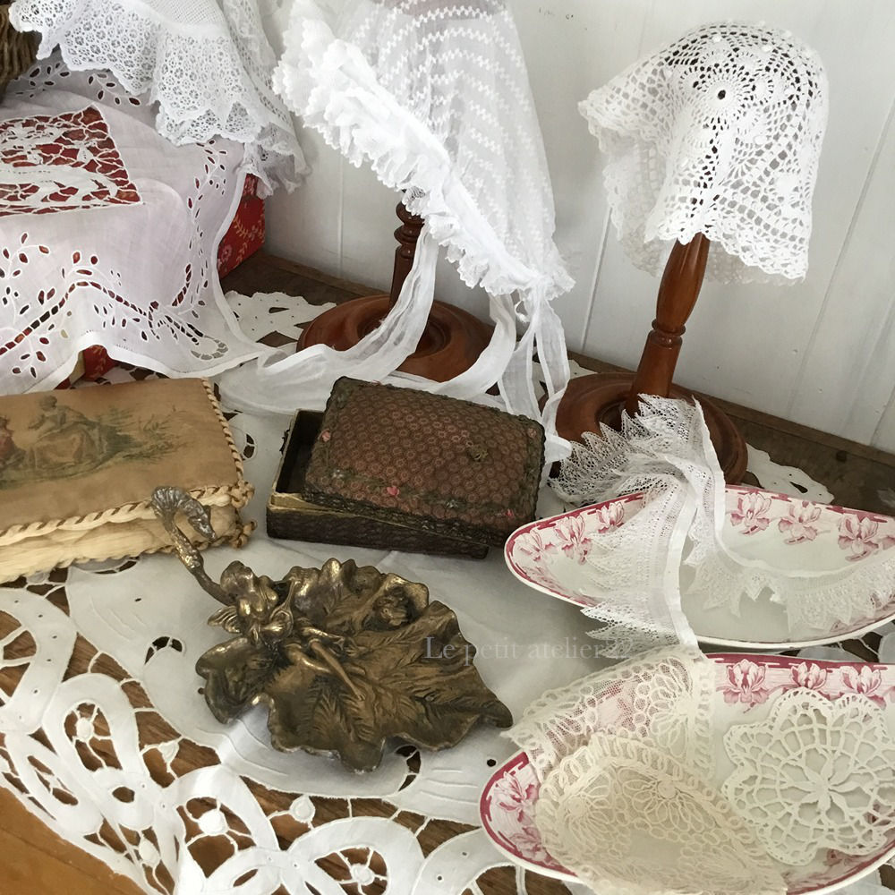 フランス アンティーク ハンキーケース シルク エクリュ W18 x 13 cm