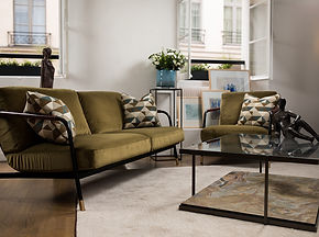 福岡・薬院からヨーロッパでも最上級のフランスのソファーブランド