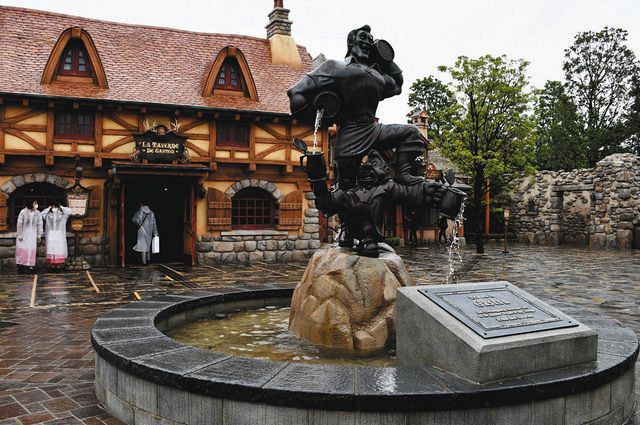 東京ディズニーランドに「美女と野獣」の新エリア28日オープン：東京